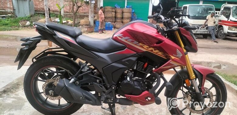 Honda Hornet 2.0 . 2023