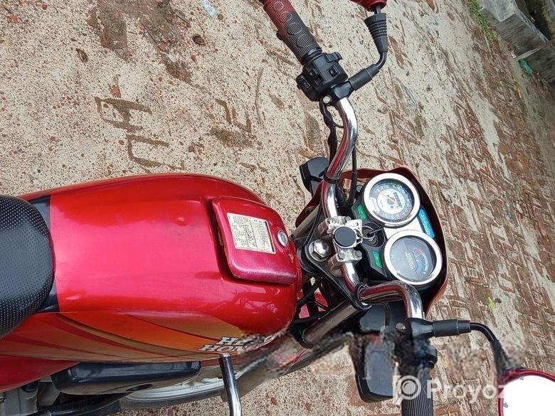 Hero Splendor . 2013