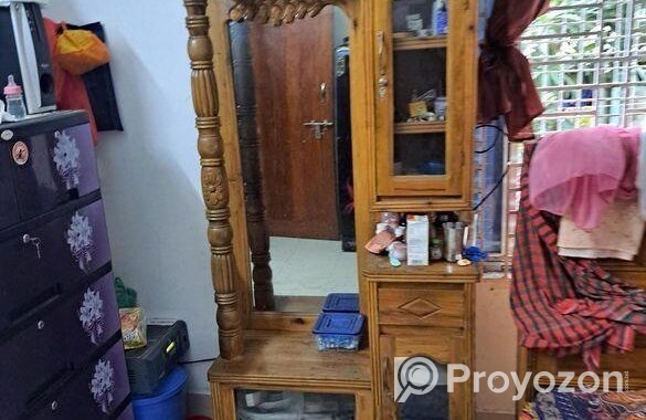 Dressing table