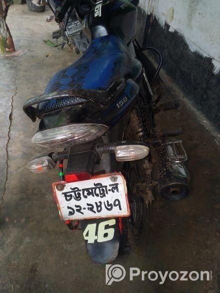 Bajaj Discover 150 . 2012