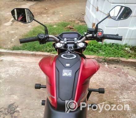 Honda Hornet 2.0 . 2023