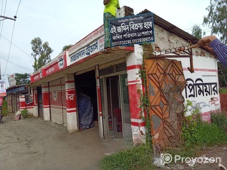 নোয়াখালীর ছাতারফাইয়া মেইনরোডে দোকানসহ ১০ শতাংশ জায়
