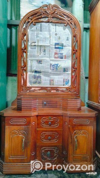 কাঁঠাল কাট এর এই ড্রেসিং টেবিল টি বিক্রি করা হবে