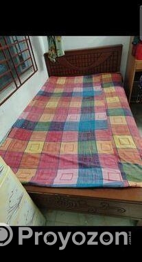 সেমিডাবল খাট বিক্রি করা হবে ৪/৭ ফিট
