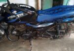 Bajaj Discover 150 . 2012