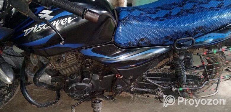 Bajaj Discover 150 . 2012