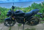 Suzuki Gixxer . 2020
