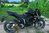 Suzuki Gixxer . 2020