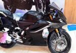 Yamaha R15 V4 . 2025