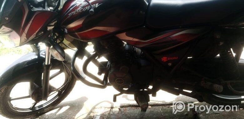 Bajaj Discover 100 . 2013