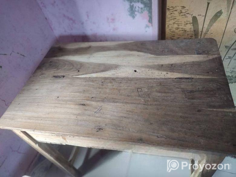 সিঙ্গেল চৌকি এবং পড়ার টেবিল বিক্রি হবে