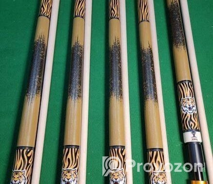 Tiger Professional pool cue