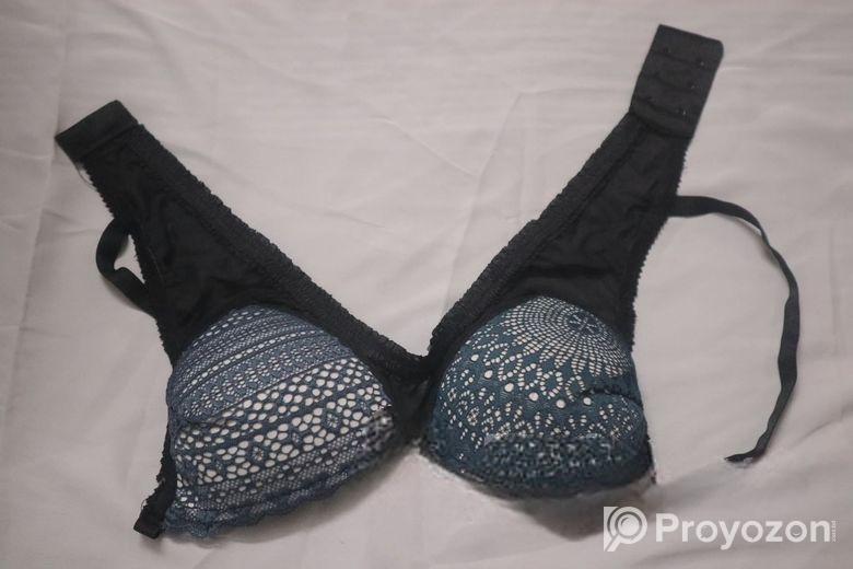 Bra and parties, inner, comfortable, undergarment