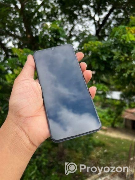 Vivo V21e 8/128 (Used)