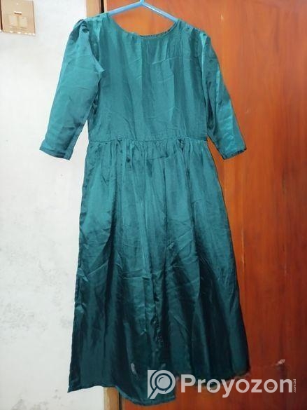 ফ্রগ জামা