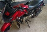 Bajaj Pulsar 150 . 2012