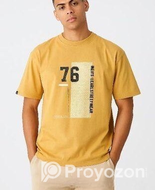 Men’s Wear Classic Fashion. T-shirt