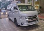 Toyota Hiace . 2005