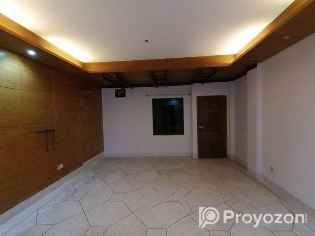 থার্ড ফ্লোরে ফ্ল্যাট ভাড়া