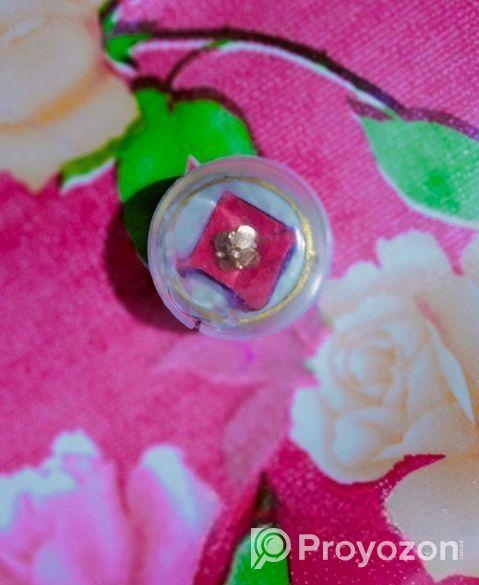 স্বর্ণের নাকফুল