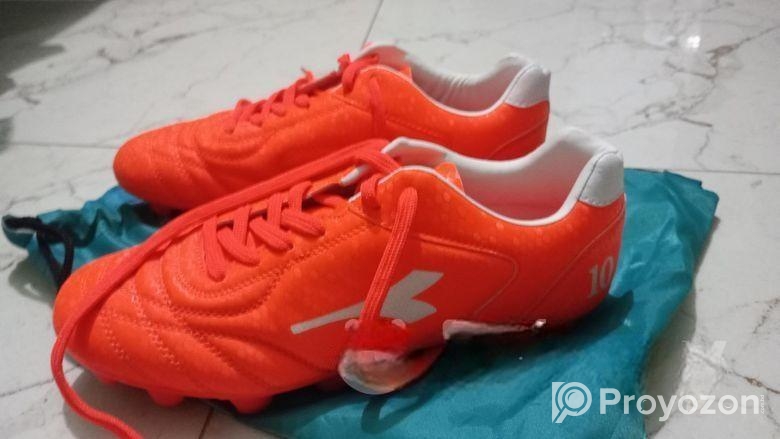 Polaris Hit 10 Football Boot For Sell