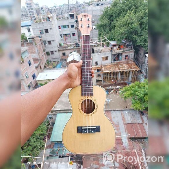 Sas Ukulele