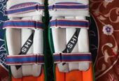 Cricket Pads Sell