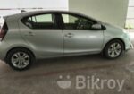 Toyota Aqua Hy-brid 2015