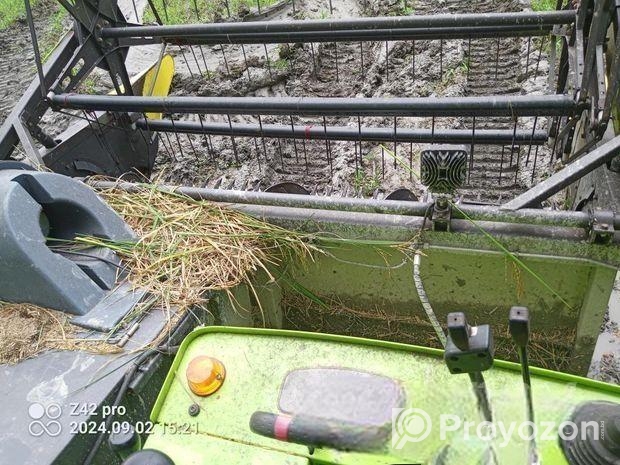 ধান কাটা গাড়ি