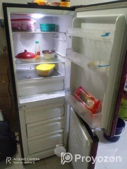 Fridge for sell