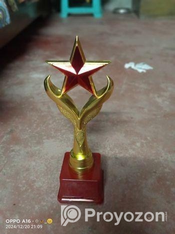 ট্রফি টা বিক্রি করা হবে