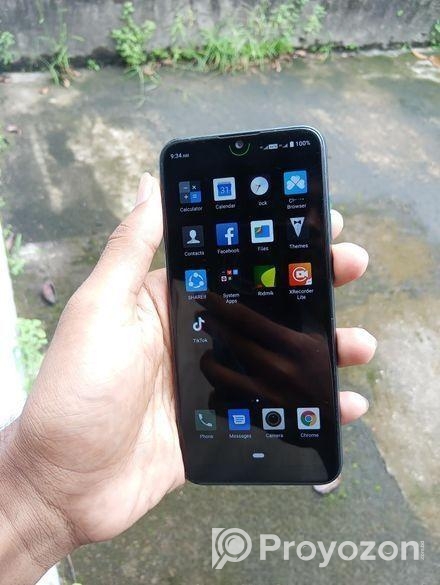 Walton GH9 3/32GB (Used)