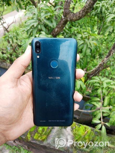 Walton GH9 3/32GB (Used)