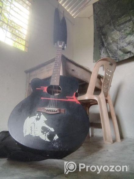 গিটার বিক্রি করা হবে