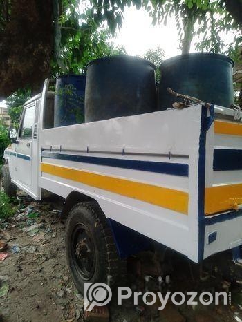 Mahindra Bolero . 2012