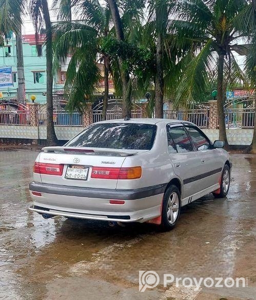 Toyota Corona premio 1998