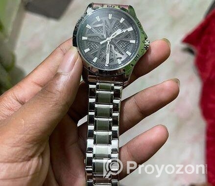 New Watch…Kal gift peyechi… sell kore dite cha
