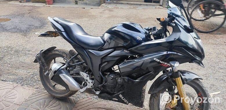 Suzuki Gixxer SF 2018