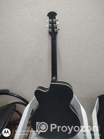Guitar for sale