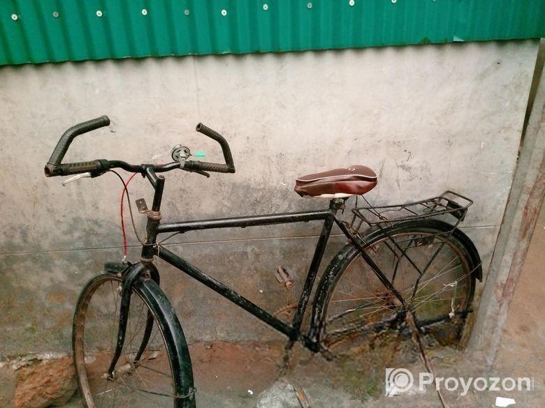 একটি সাইকেল বিক্রি করা হবে