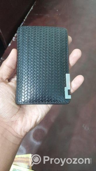 একবারে নতুন। ইউজ করা হয়নি