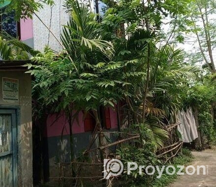 বাড়িসহ জমি বিক্রয়
