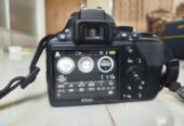 Nikon d3500 with zom lens 70:300 and. 18:55 kit