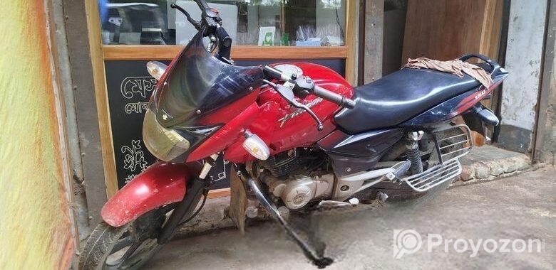 Bajaj Pulsar 150 2016