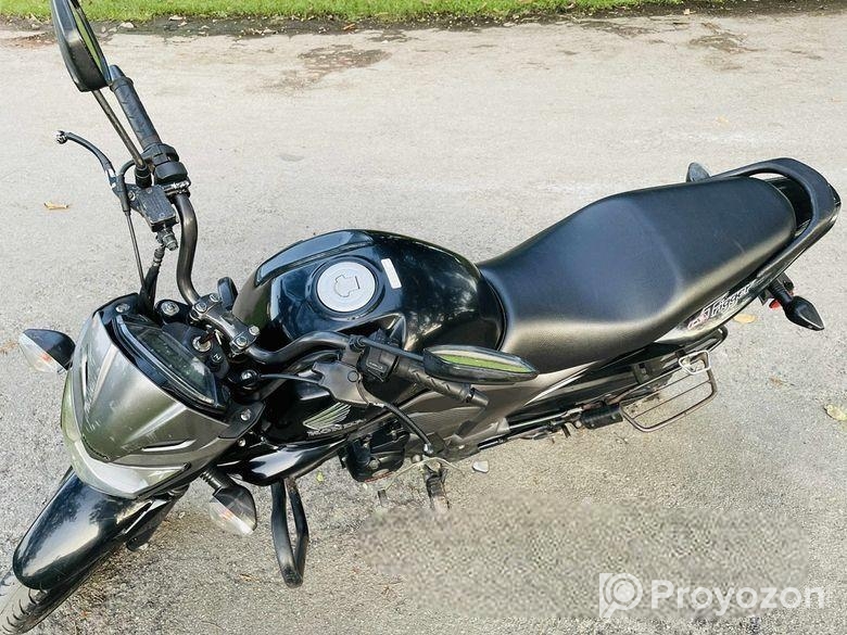 Honda CB Trigger . 2018