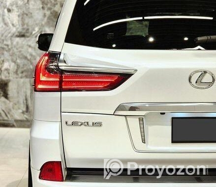 Lexus LX 570 S LEGENDARY SUV 2018