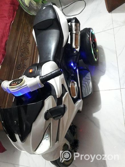 বাচ্চাদের জন্য বাইক