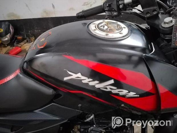 Bajaj Pulsar 150 2022