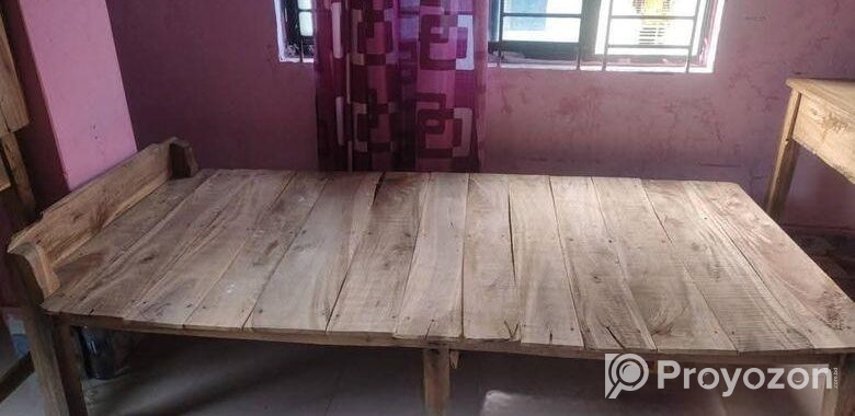 সিঙ্গেল চৌকি এবং পড়ার টেবিল বিক্রি হবে
