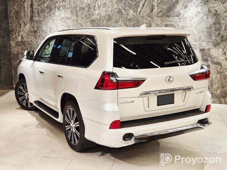 Lexus LX 570 S LEGENDARY SUV 2018